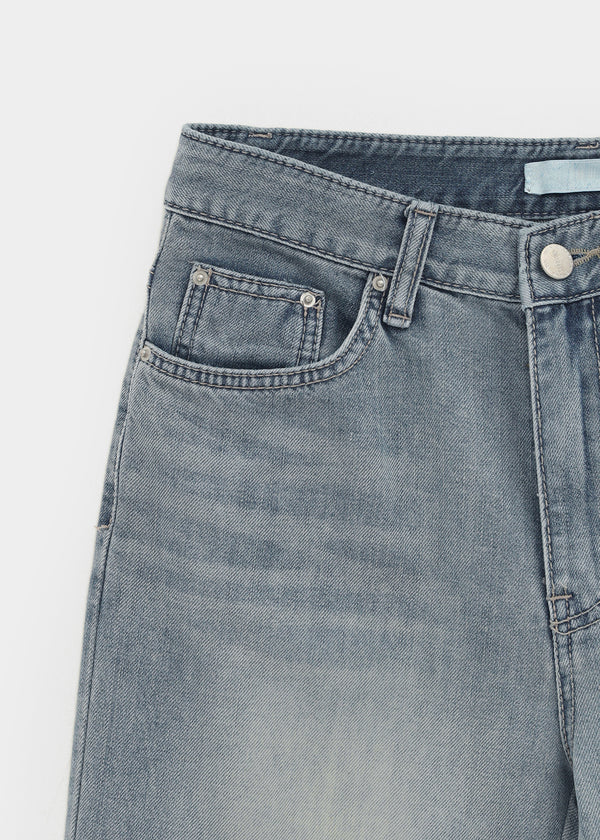 Deveral Capri Denim Pants