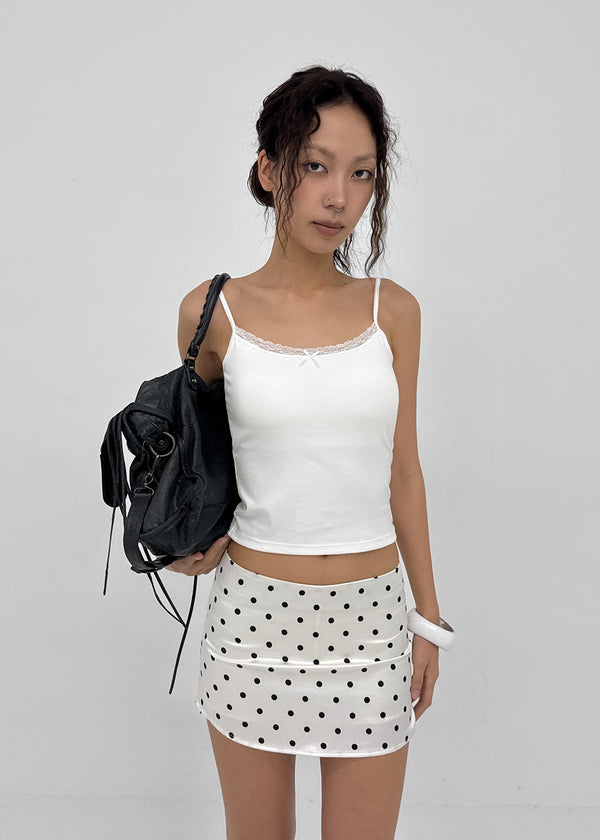 Bellark Lace Sleeveless (Built-in Cap)