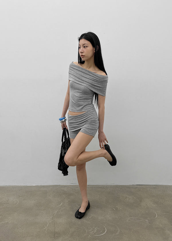 [MADE] GT Off-Shoulder Sleeveless Top (Set Available)
