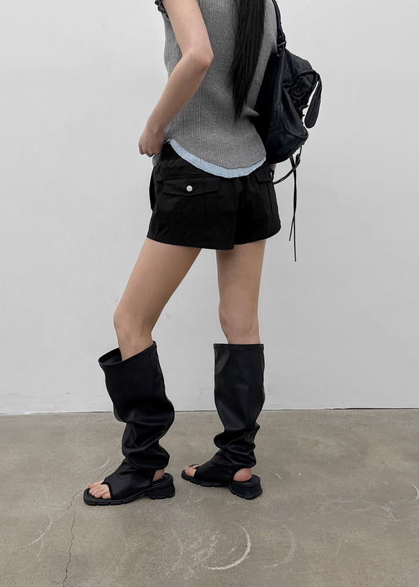 Syndrome Low-waisted Shorts