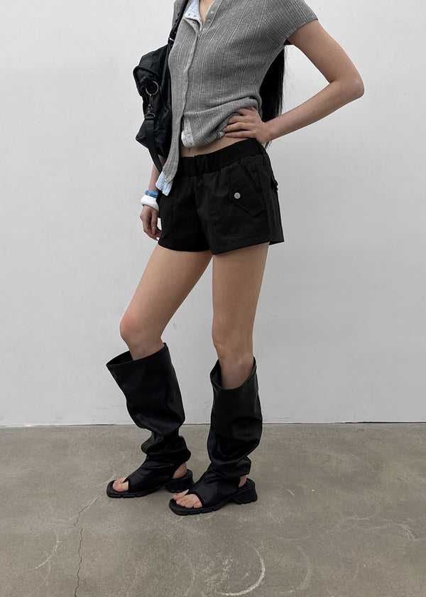 Syndrome Low-waisted Shorts