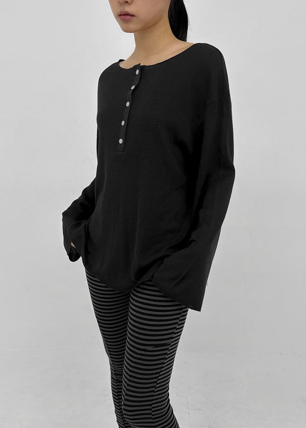 Mocob Henley Neck Loose Fit Waffle Long Sleeve Tee
