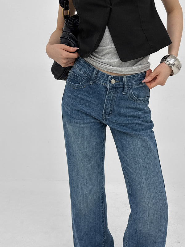 Tulza Low-waisted Bootcut Denim Pants