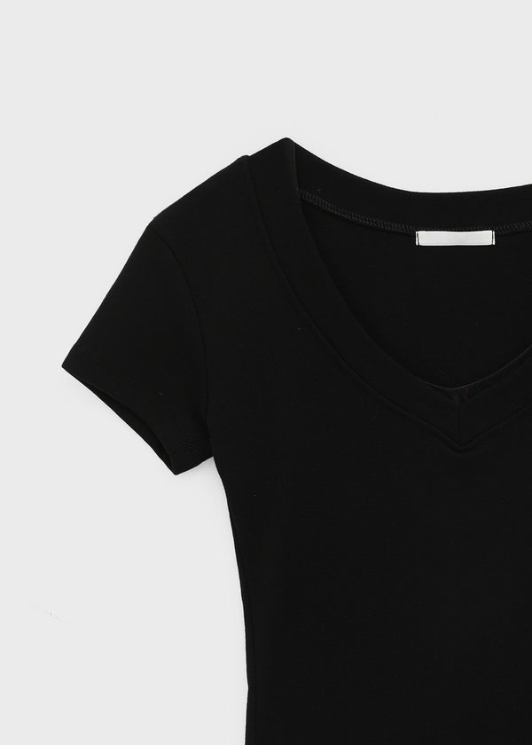Colfer Deep V-neck Semi-crop Short Sleeve Tee
