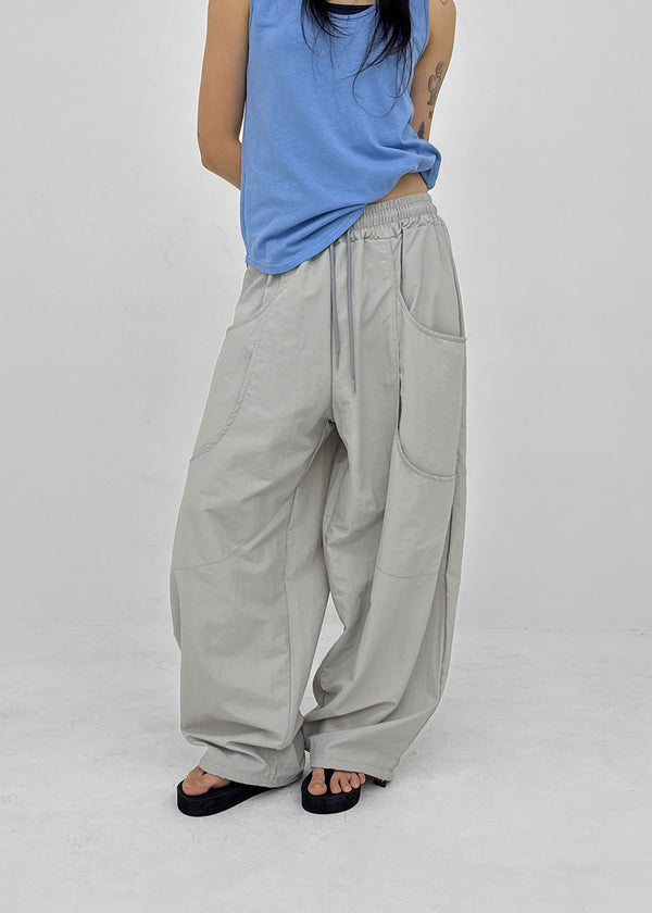 (UNISEX) Whittle Nylon Cut-out Wide Elastic Pants