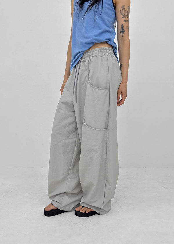 (UNISEX) Whittle Nylon Cut-out Wide Elastic Pants
