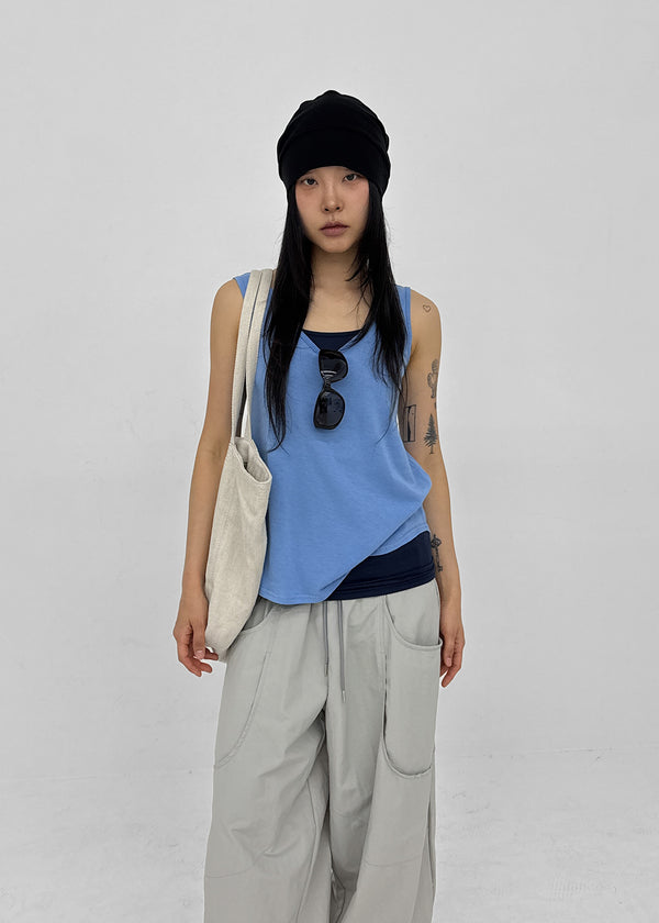 Mikas Loose Fit U-neck Sleeveless