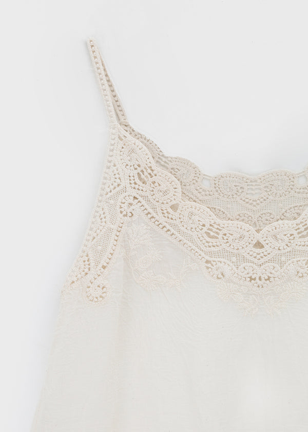 Janr Lace Sleeveless Blouse