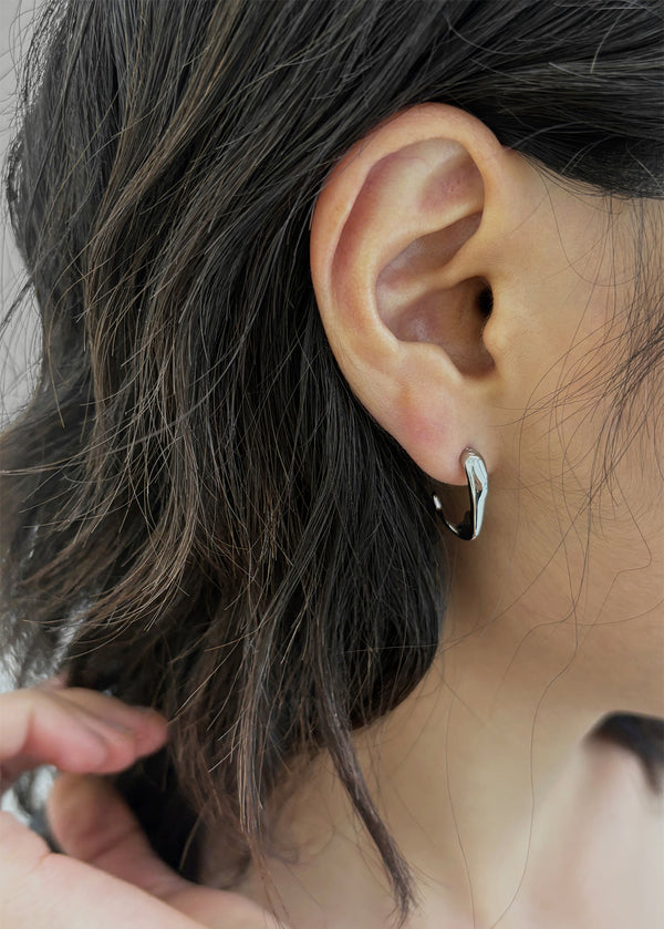 Longkia Bold Earrings
