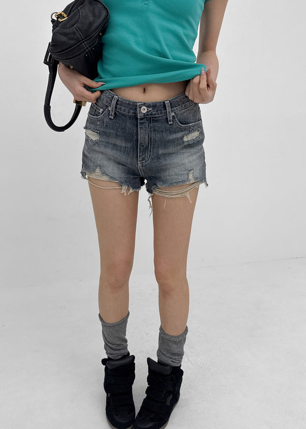 Fallb Damaged Washed Denim Shorts