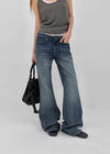 Camrene Low-waist Bootcut Denim Pants