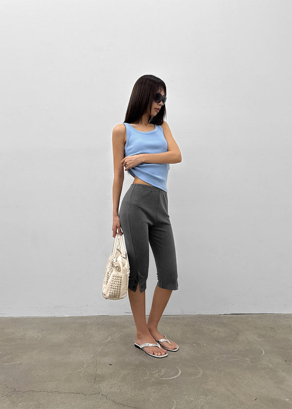 [MADE] Plio U-Neck Ribbed Sleeveless Top