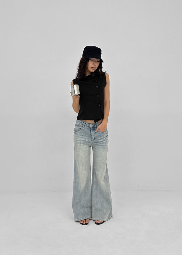 Velout High-neck Sleeveless Shirt