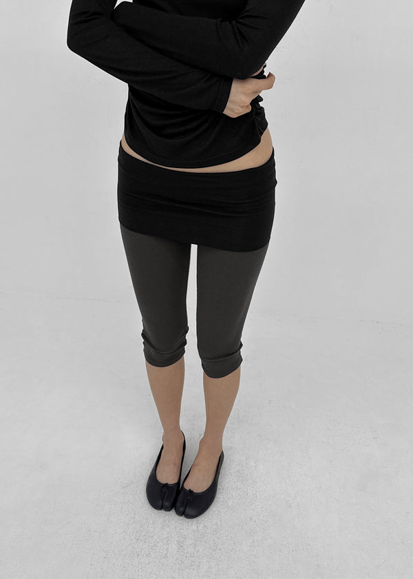 Virenon Folding Capri Leggings
