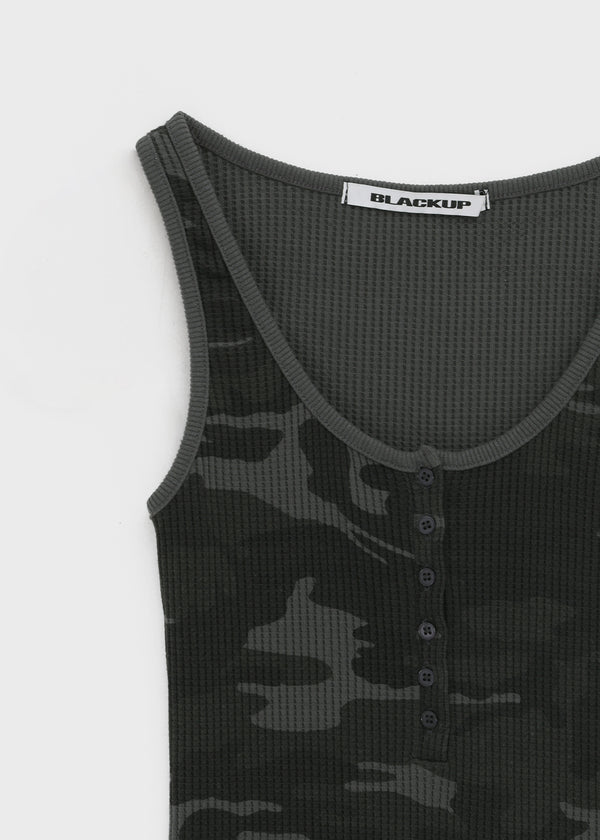 [MADE] Hezri Camo Henley Sleeveless Top