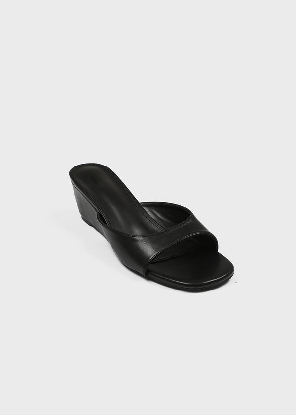 Tuels Middle Wedge Heels