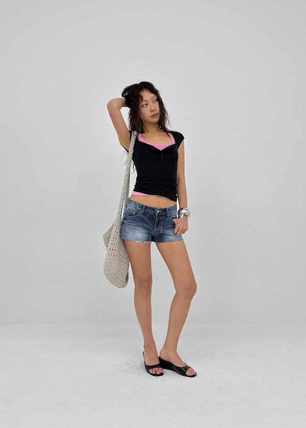 [MADE] Daychi Button Cap Sleeve Short Sleeve Top