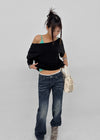 [MADE] Titsti Cut-Out Off-Shoulder Short Sleeve Top