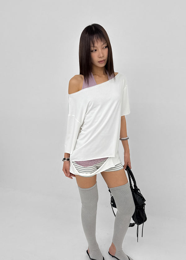 [MADE] Titsti Cut-Out Off-Shoulder Short Sleeve Top