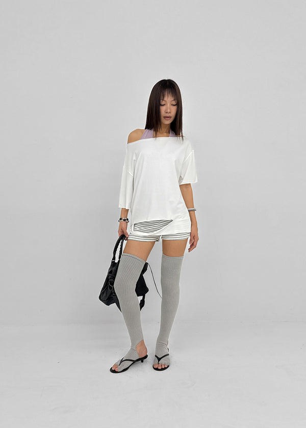 [MADE] Titsti Cut-Out Off-Shoulder Short Sleeve Top
