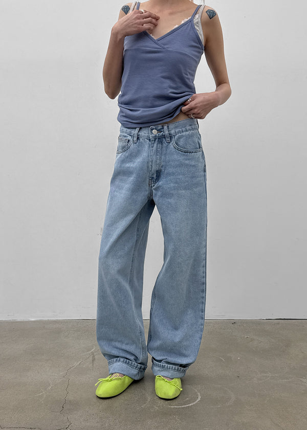Keltu Straight Denim Pants