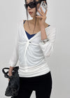 Rompoing Twisted V-neck Sleeveless Tee