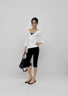 Rompoing Twisted V-neck Sleeveless Tee