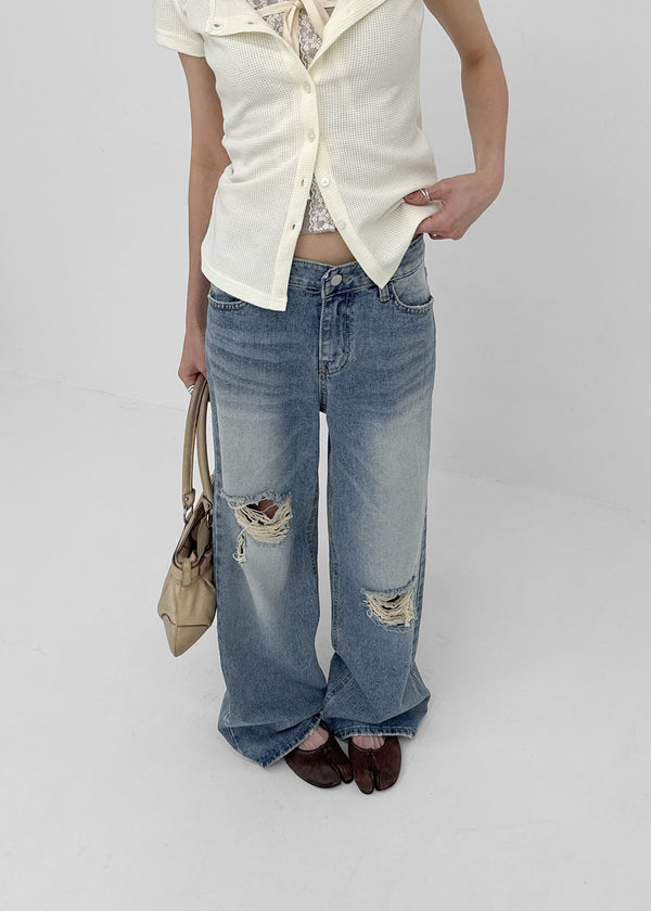 Foamco Damaged Low-waisted Straight Denim Pants