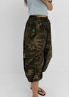 (UNISEX) GeulEum Camo Bermuda Banding Pants