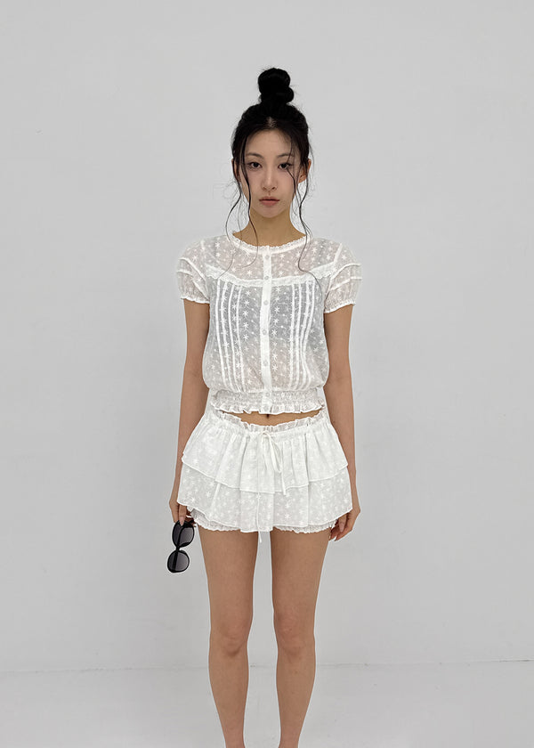 [MADE] Ggumi Lace Puff Blouse