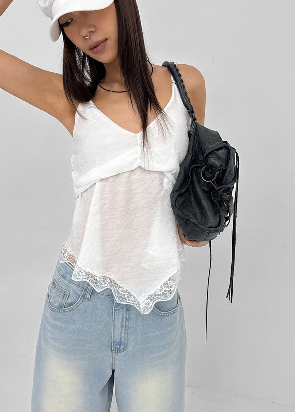 Shelver Lace Frill Sleeveless Blouse