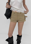 Digma Buckle Roll-up Shorts