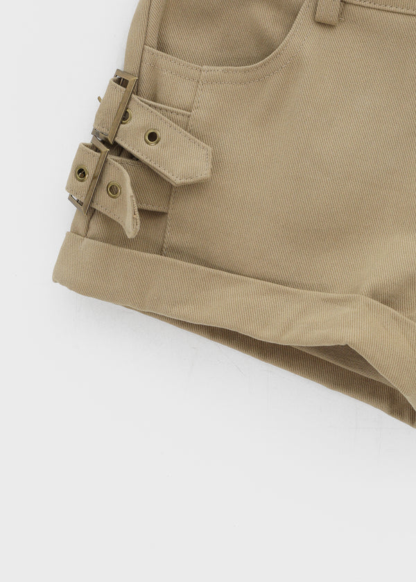 Digma Buckle Roll-up Shorts