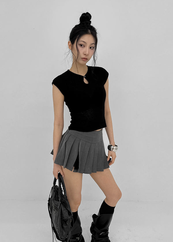Div Slit Pleated Mini Skirt Pants
