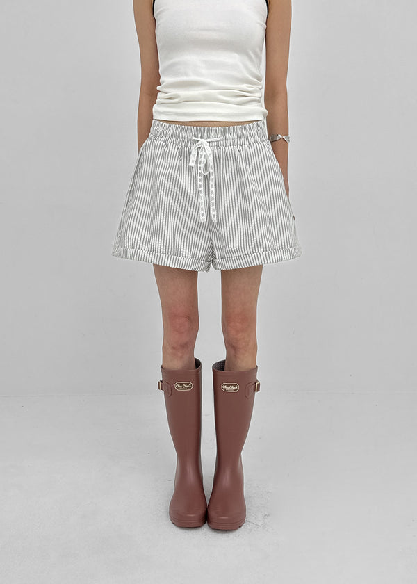 Patung Buckle Long Rain Boots