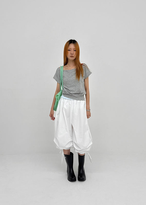 Derio Cropped Capri Pants