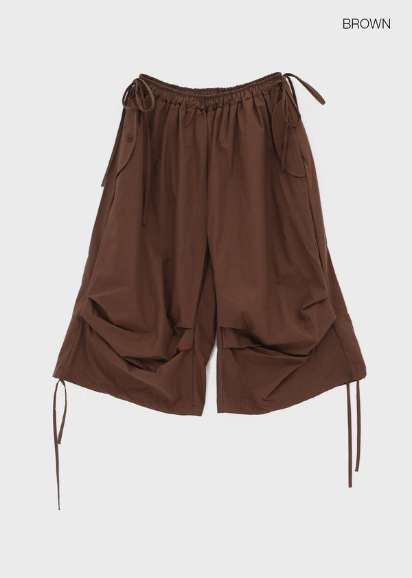 Derio Cropped Capri Pants