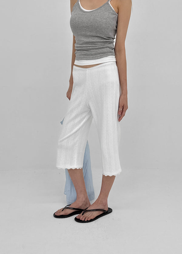 Combing Lace Punching Capri Pants