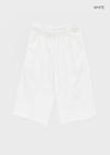 Gellet Nylon Button Capri Pants