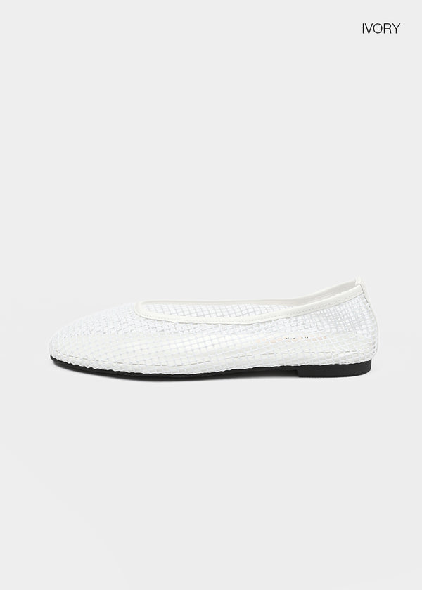 Letting Mesh Flat Shoes