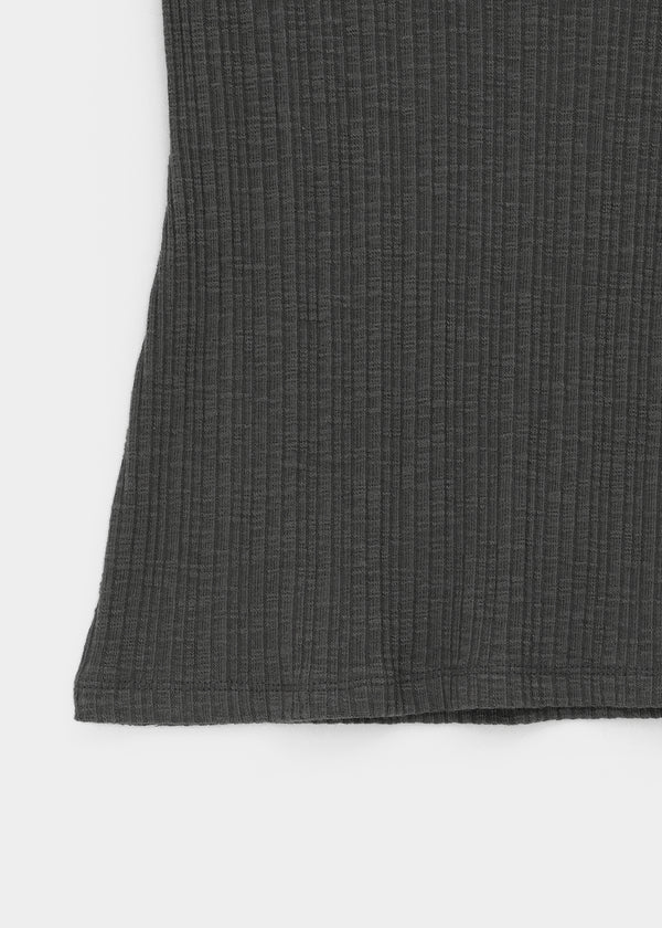 Atlete Deep V-neck Short Sleeve Tee
