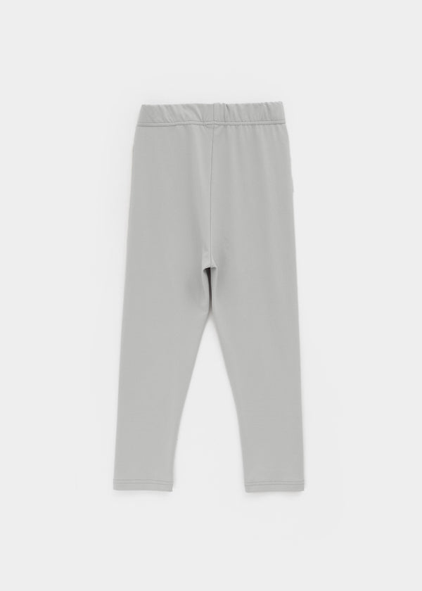 Defeat Capri Leggings