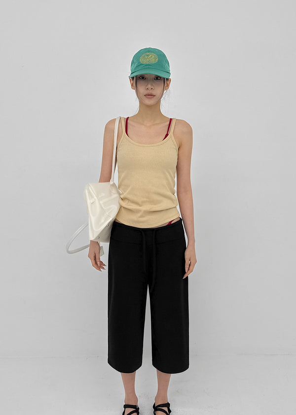 Crow U-Neck Ribbed Sleeveless Top