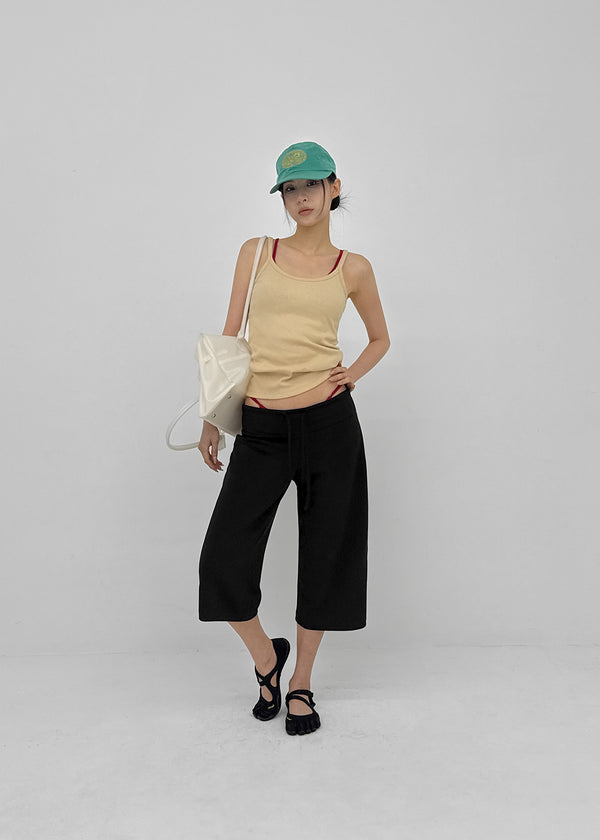 Crow U-Neck Ribbed Sleeveless Top