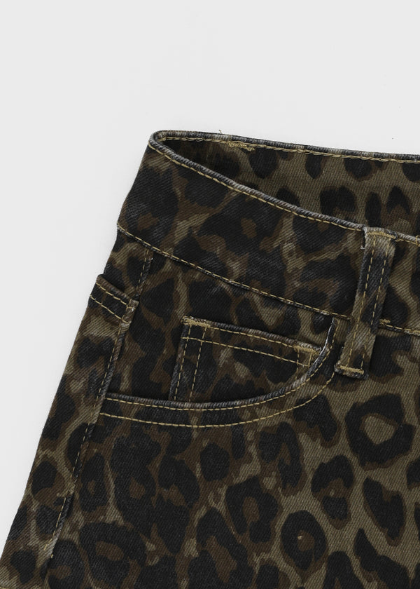 Komsha Leopard Shorts