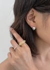 Vitoni Silver Bold Earrings