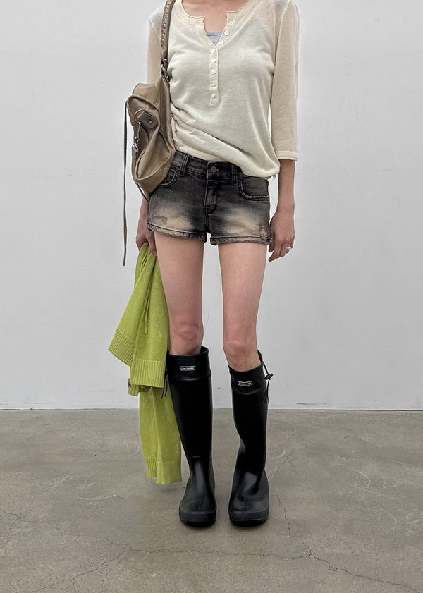 Pulled Low-waisted Short Denim Pants