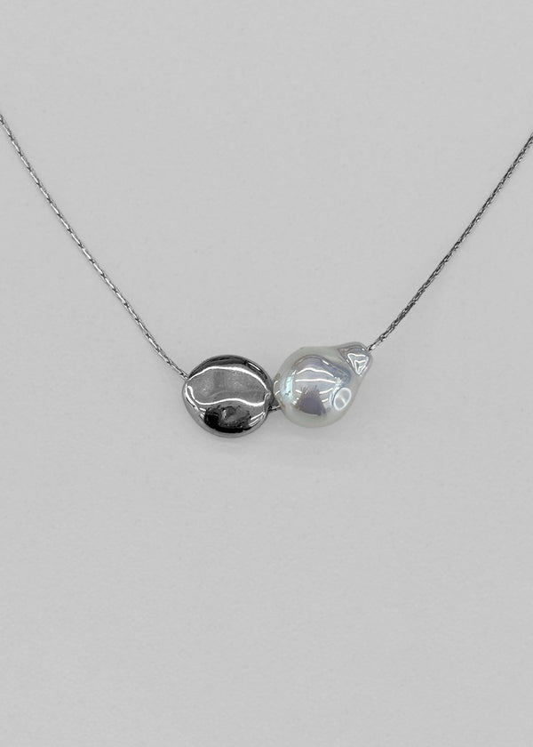 Gelian Drop Pendant Necklace