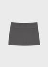 Flopping low-waisted mini skirt