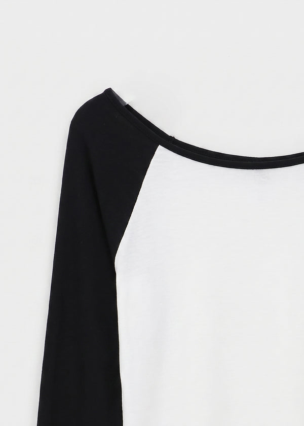 Tomerton Nagrang Off-Shoulder Long Sleeve T-Shirt